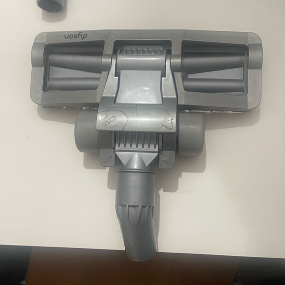 Dyson Gray and Purple Vacuum Tool Kit - Picture 5 of 9